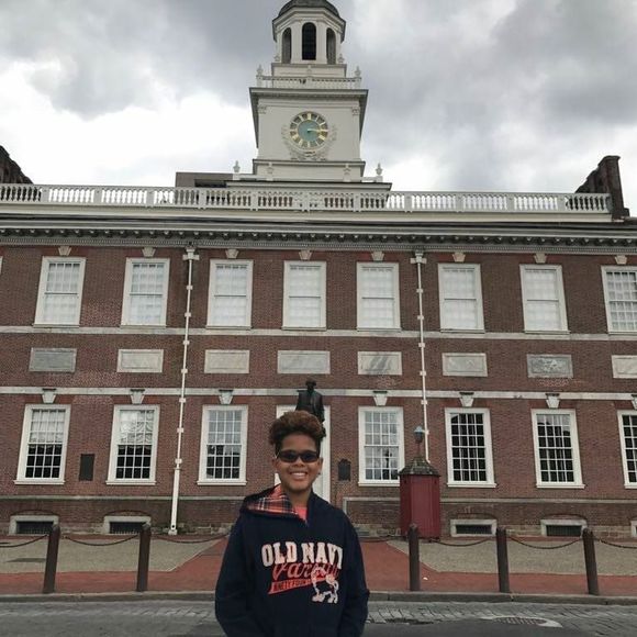 Meet your Posher, Alexander - Picture 1 of 1